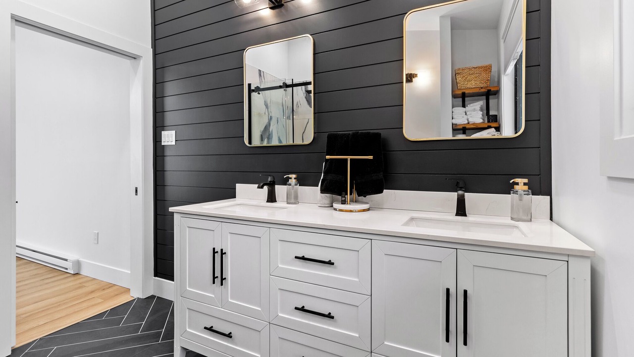 Photo of Bathroom in Flatrock