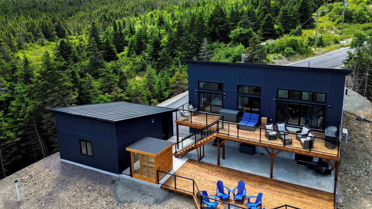 Photo of Outdoor in Flatrock