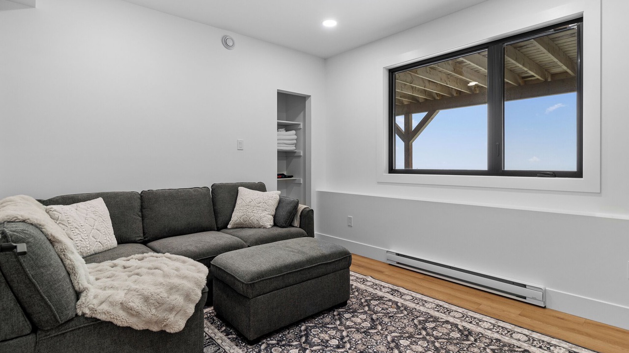 Photo of Bedroom in Flatrock