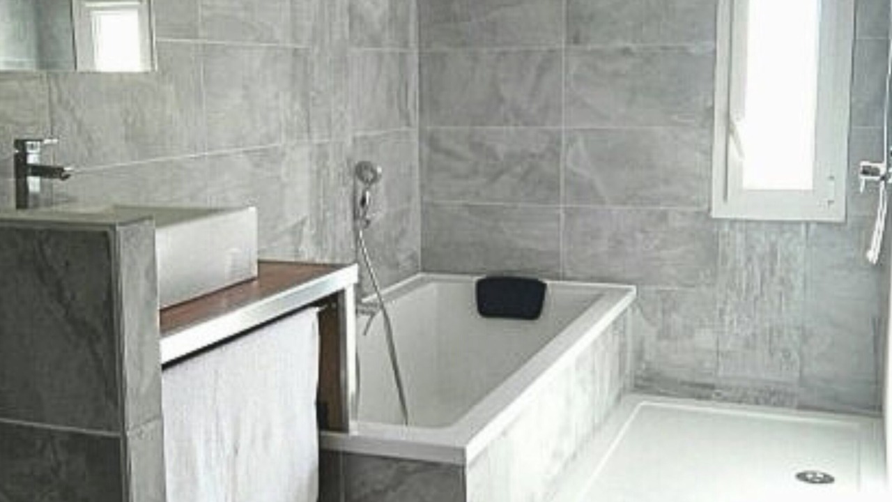 Photo of Bathroom in Jacou