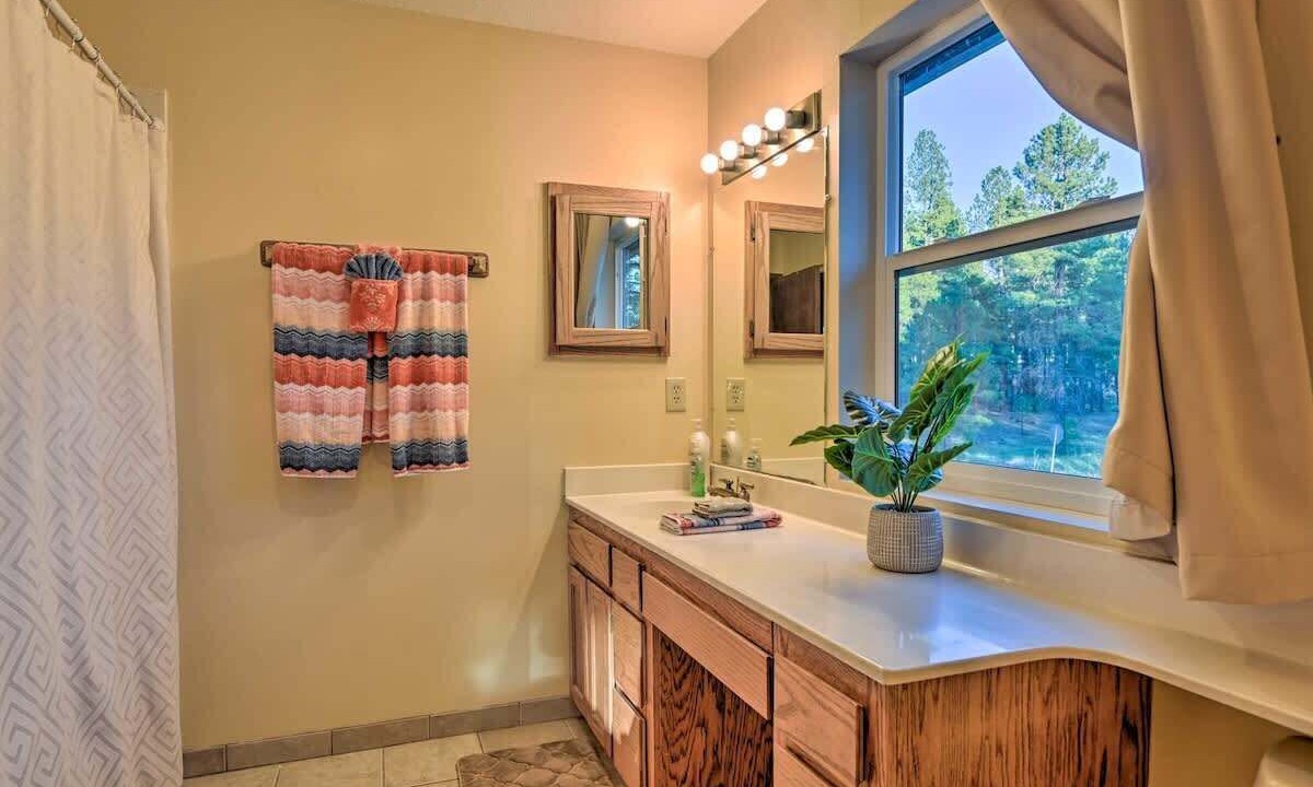 Photo of Bathroom in Mountainaire