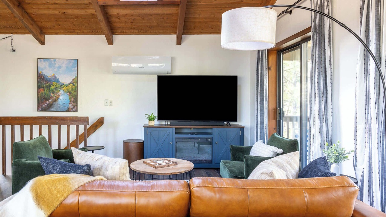 Photo of Livingroom in Munds Park