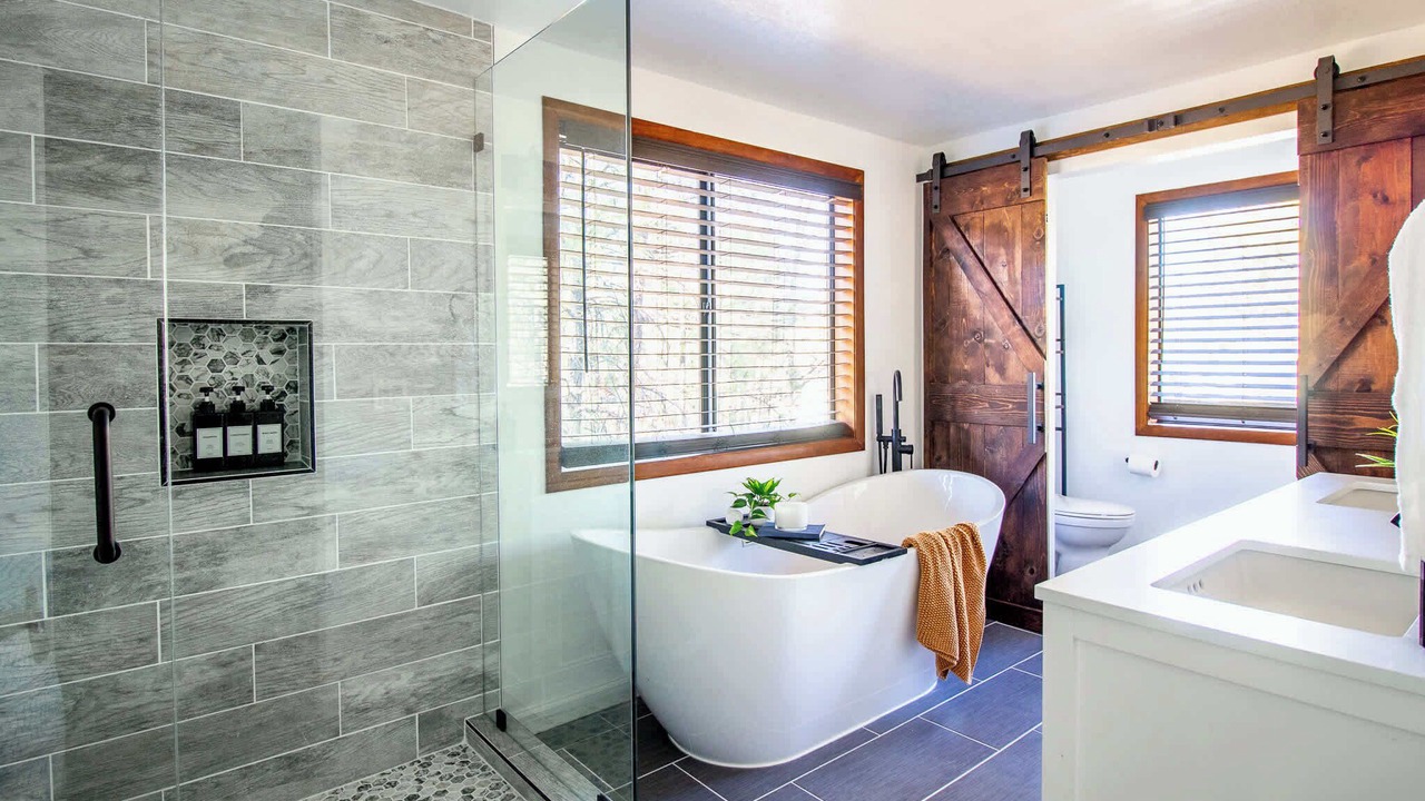 Photo of Bathroom in Munds Park