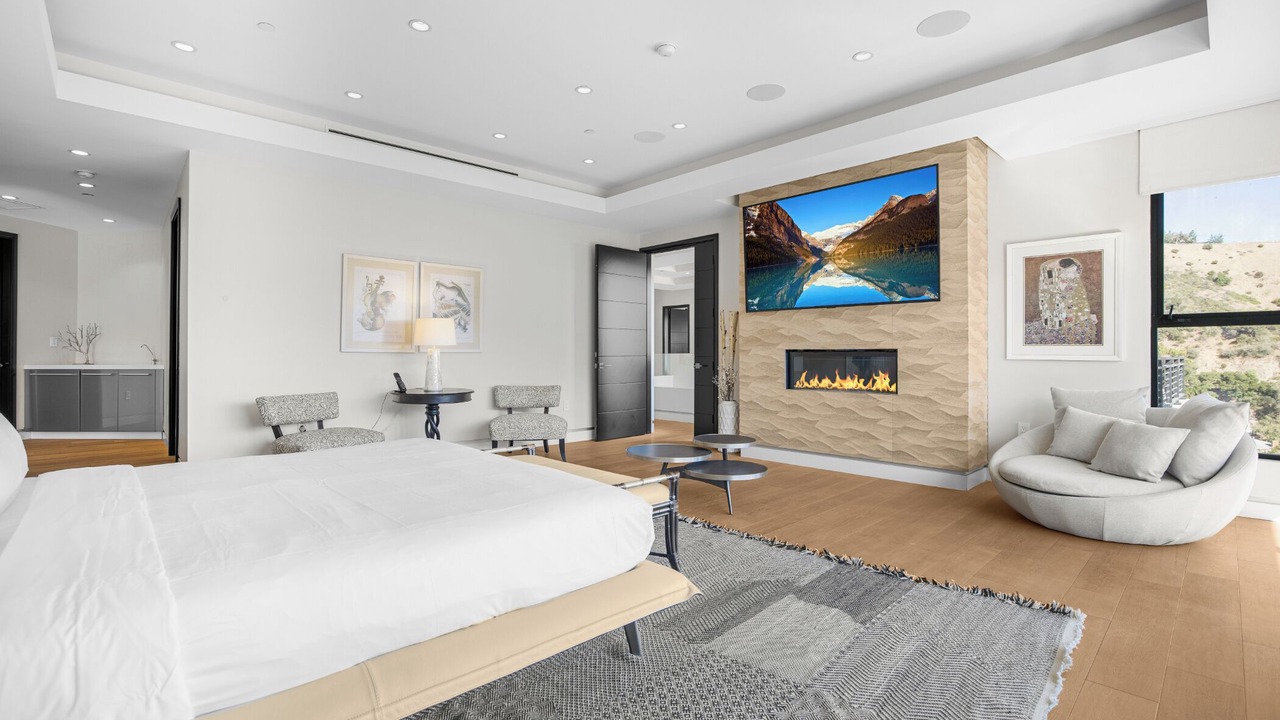 Photo of Bedroom in Hollywood Hills