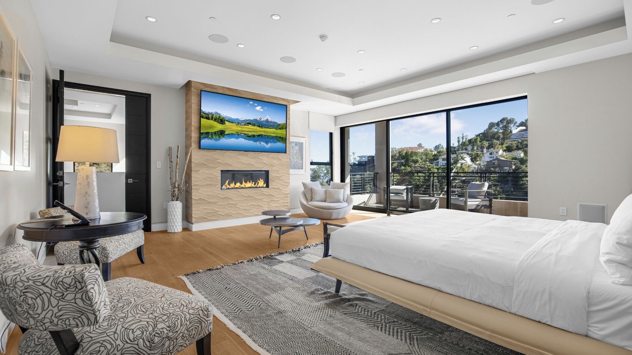 Photo of Bedroom in Hollywood Hills
