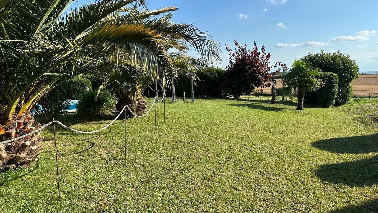 Photo of Outdoor in Trebons-sur-la-Grasse