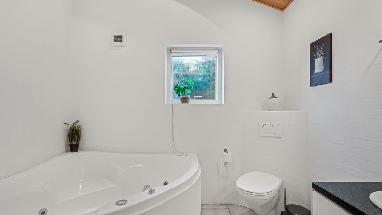 Photo of Bathroom in Sjaelborg