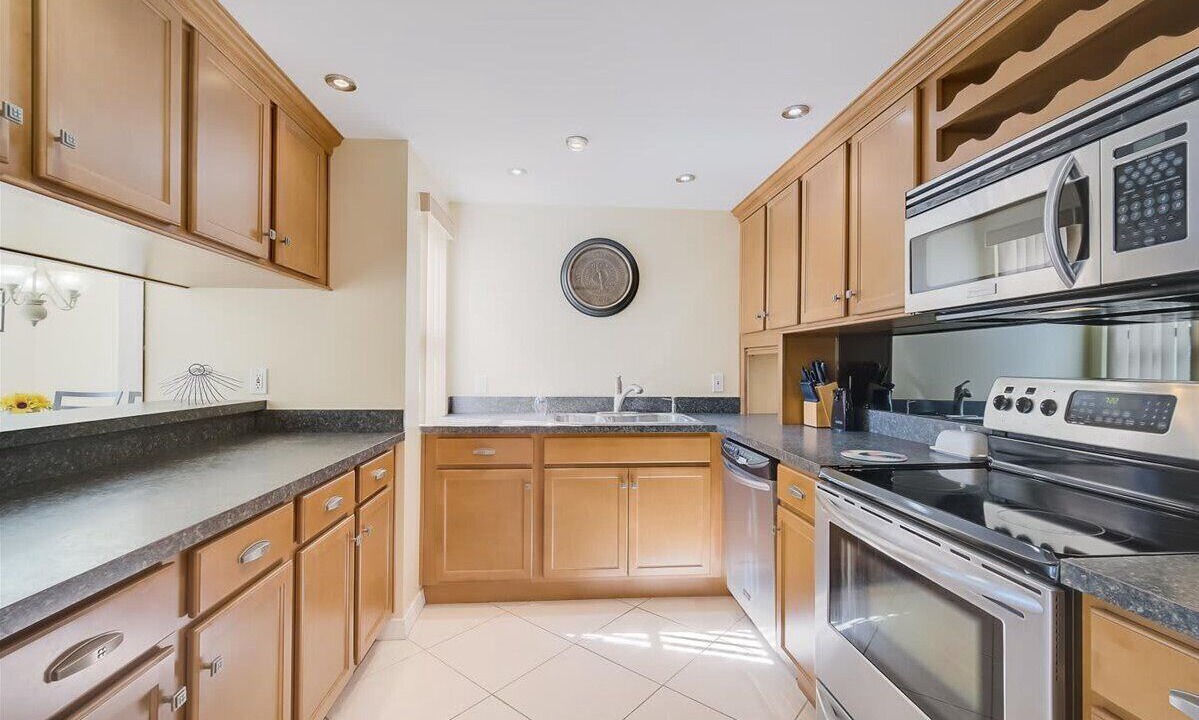 Photo of Kitchen in Aloha Kai