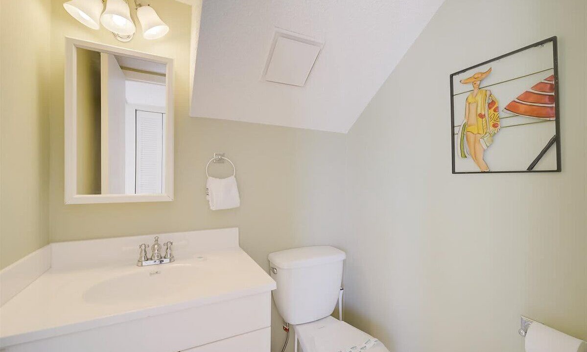 Photo of Bathroom in Aloha Kai