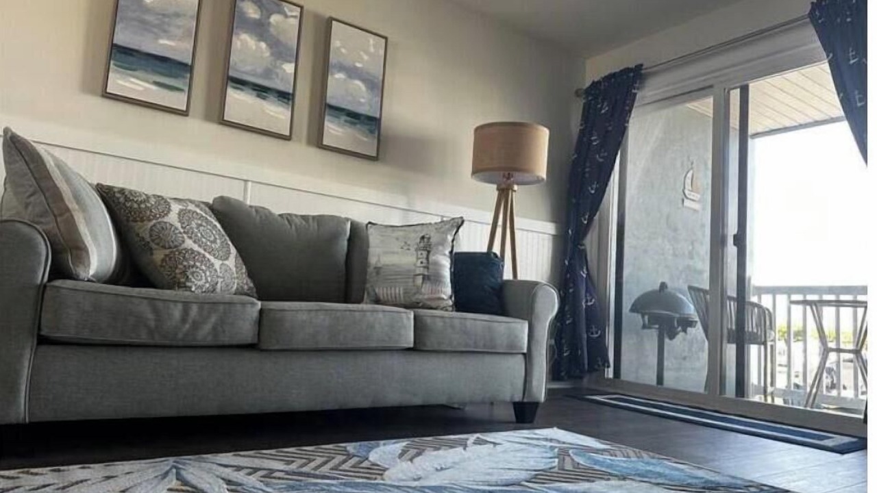 Photo of Livingroom in Ortley Beach