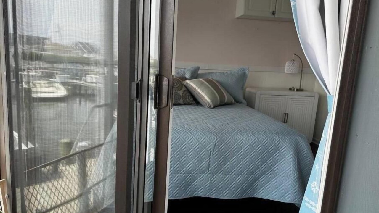 Photo of Bedroom in Ortley Beach