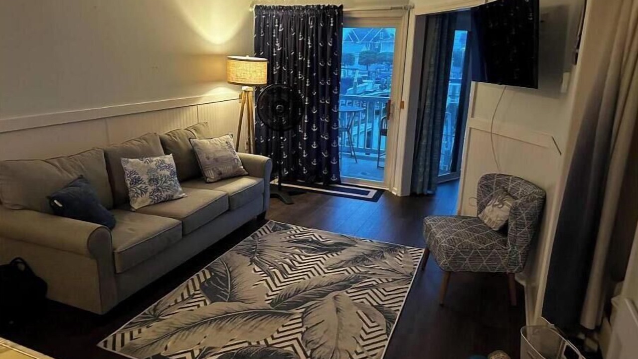 Photo of Livingroom in Ortley Beach