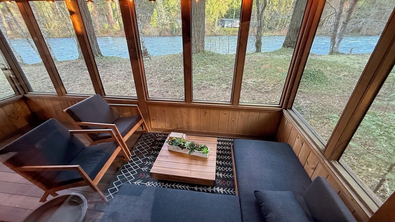 Photo of Outdoor in McKenzie Bridge