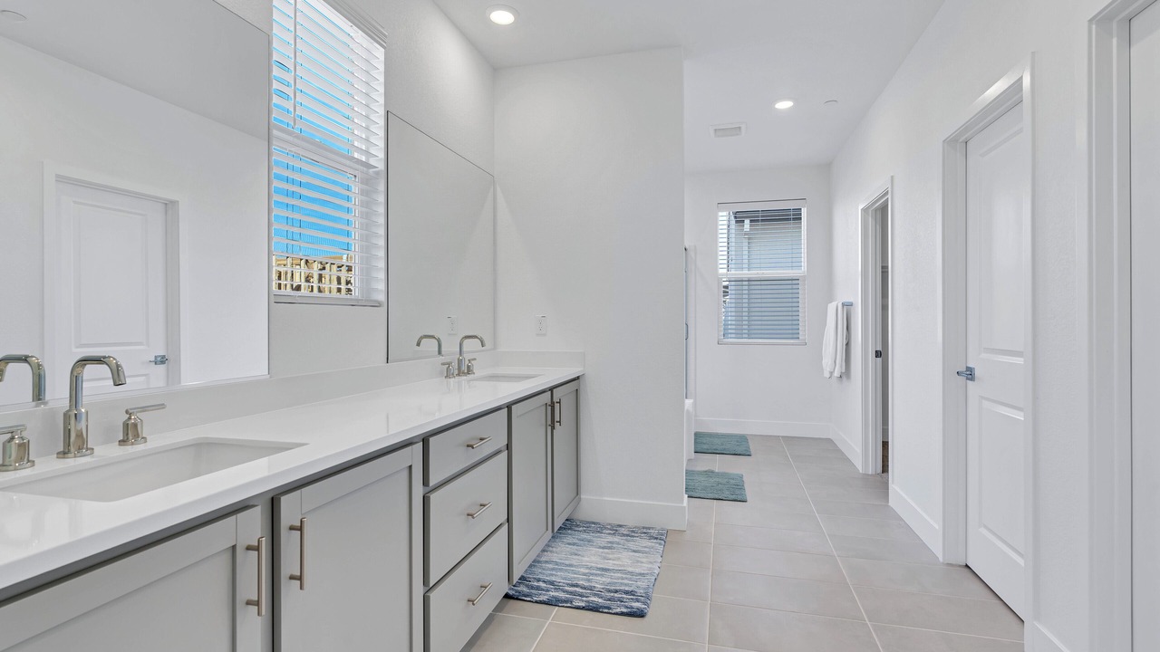 Photo of Bathroom in Peters