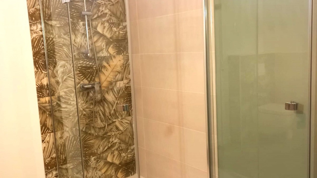 Photo of Bathroom in Levroux