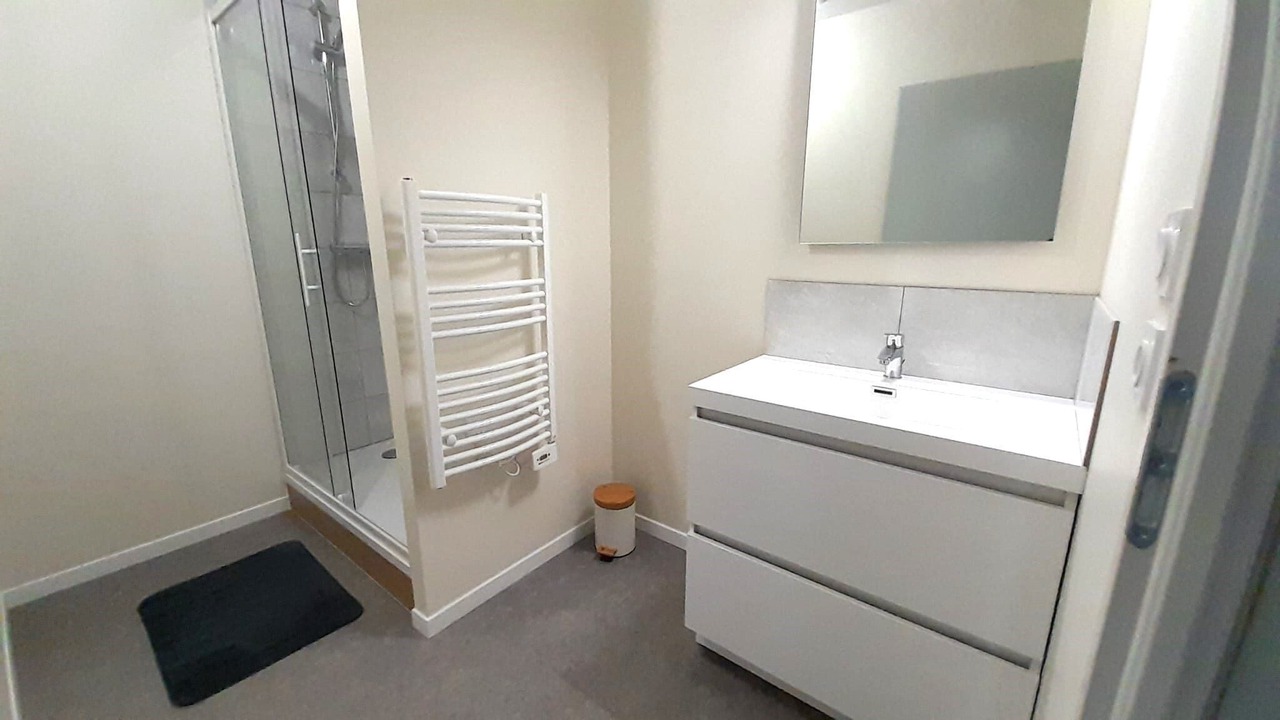 Photo of Bathroom in Ecueille