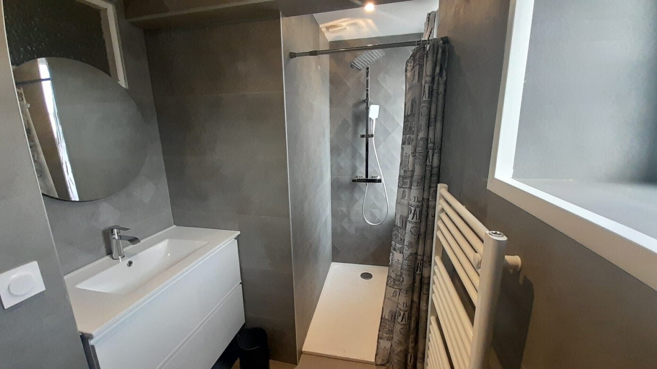 Photo of Bathroom in Vatan