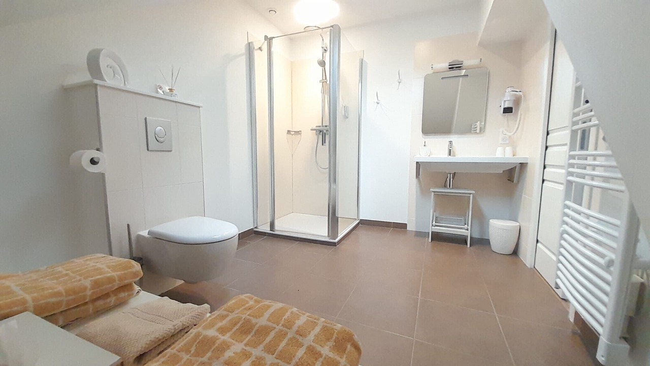Photo of Bathroom in Villers-les-Ormes