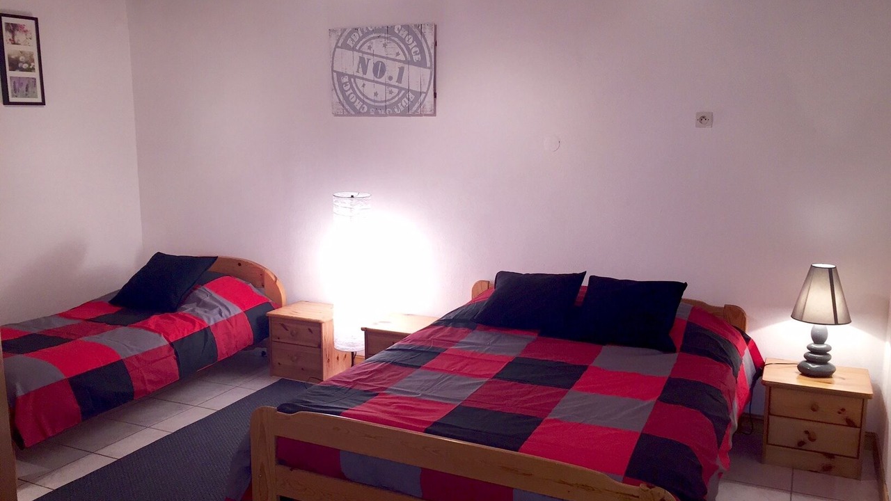 Photo of Bedroom in Russ