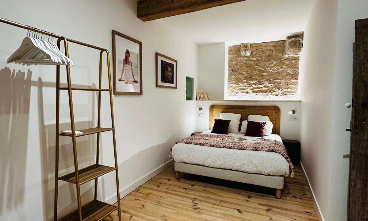 Photo of Bedroom in Villeneuve d'Aveyron