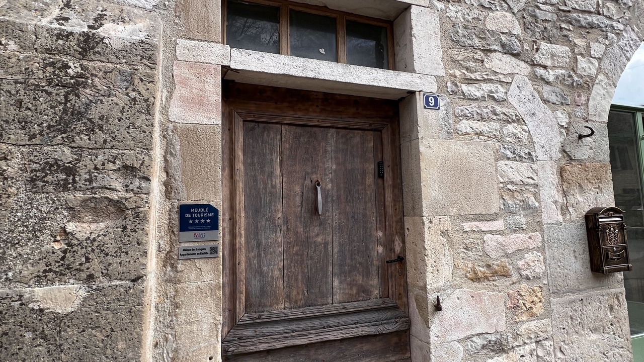 Photo of Outdoor in Villeneuve d'Aveyron