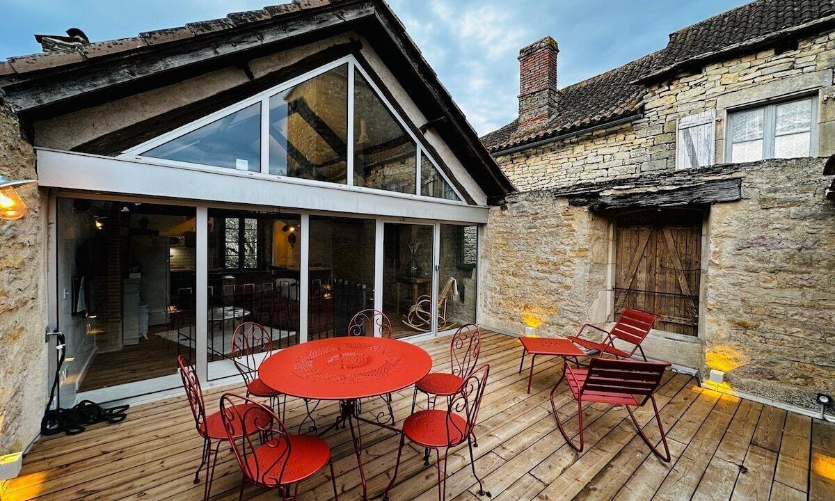 Photo of Outdoor in Villeneuve d'Aveyron