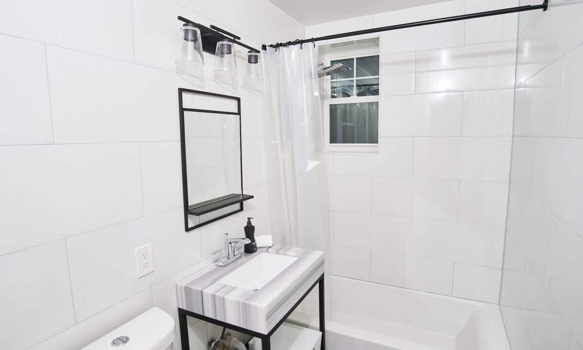 Photo of Bathroom in Asbury Park