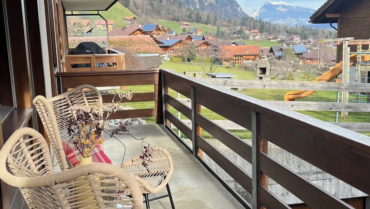 Photo of Patio Balcony in Frutigen