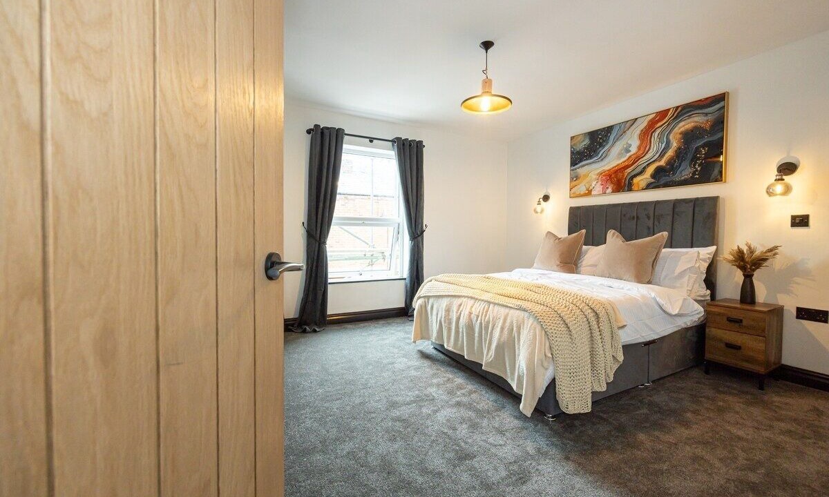 Photo of Bedroom in Leigh