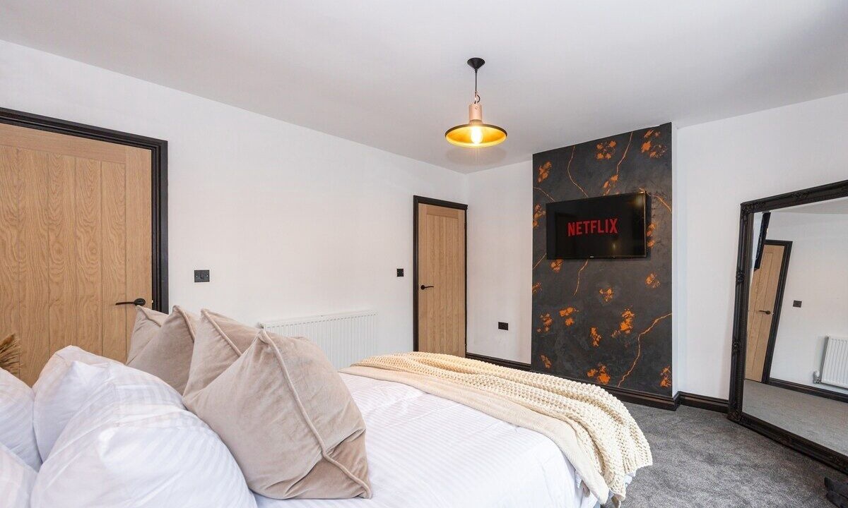 Photo of Bedroom in Leigh