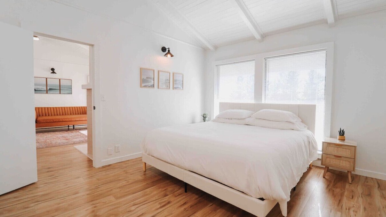 Photo of Bedroom in Cohassett Beach