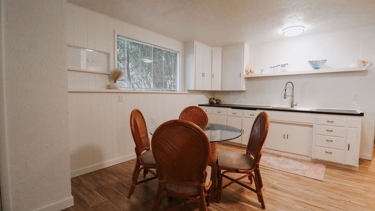 Photo of Others in Cohassett Beach