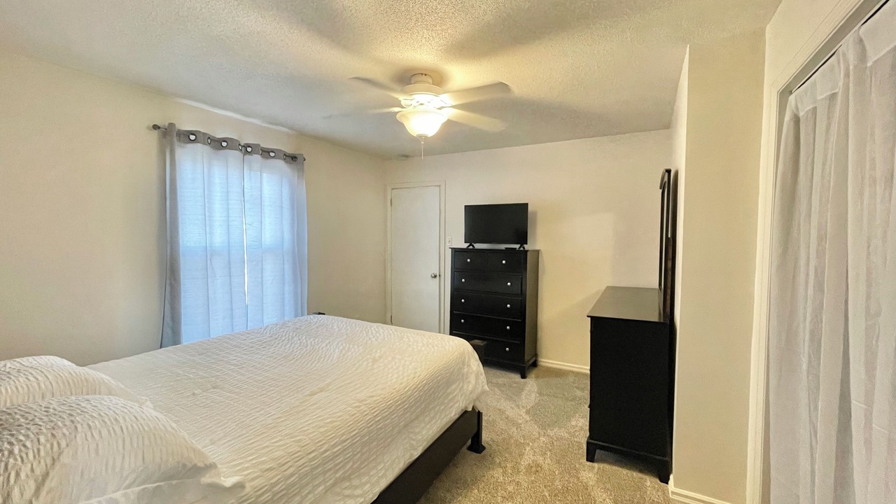 Photo of Bedroom in Carbondale