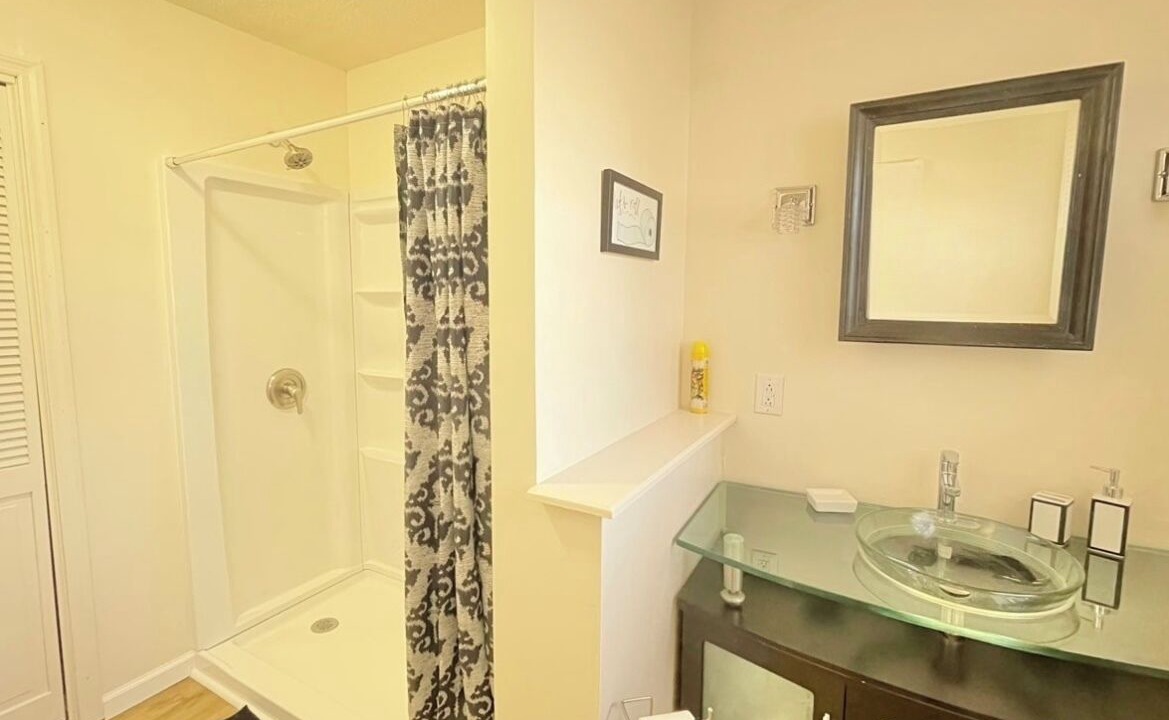 Photo of Bathroom in Carbondale