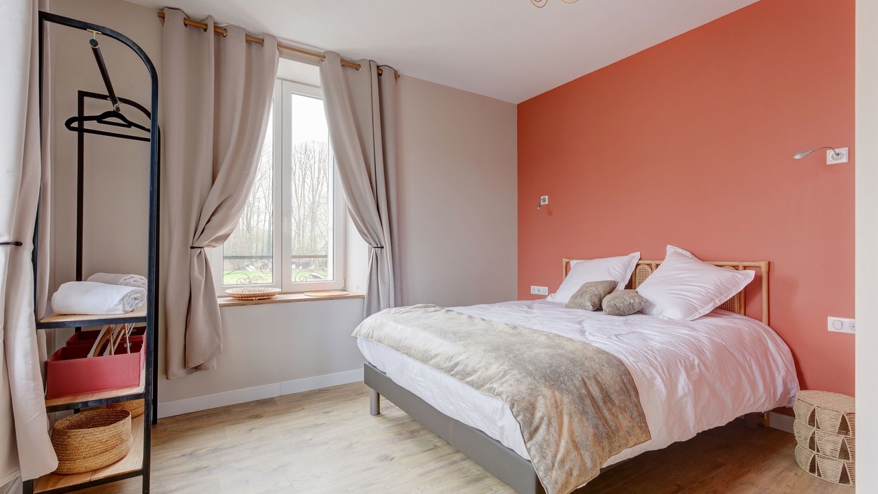 Photo of Bedroom in Remilly-Aillicourt