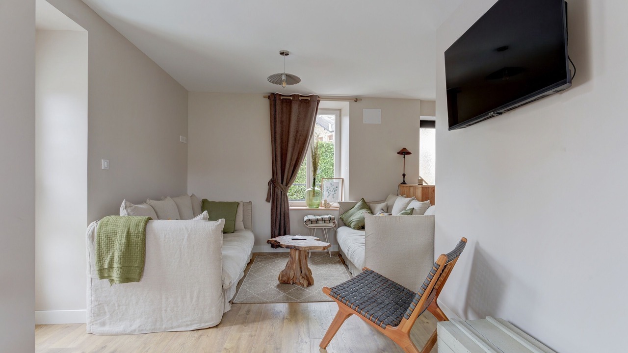 Photo of Livingroom in Remilly-Aillicourt