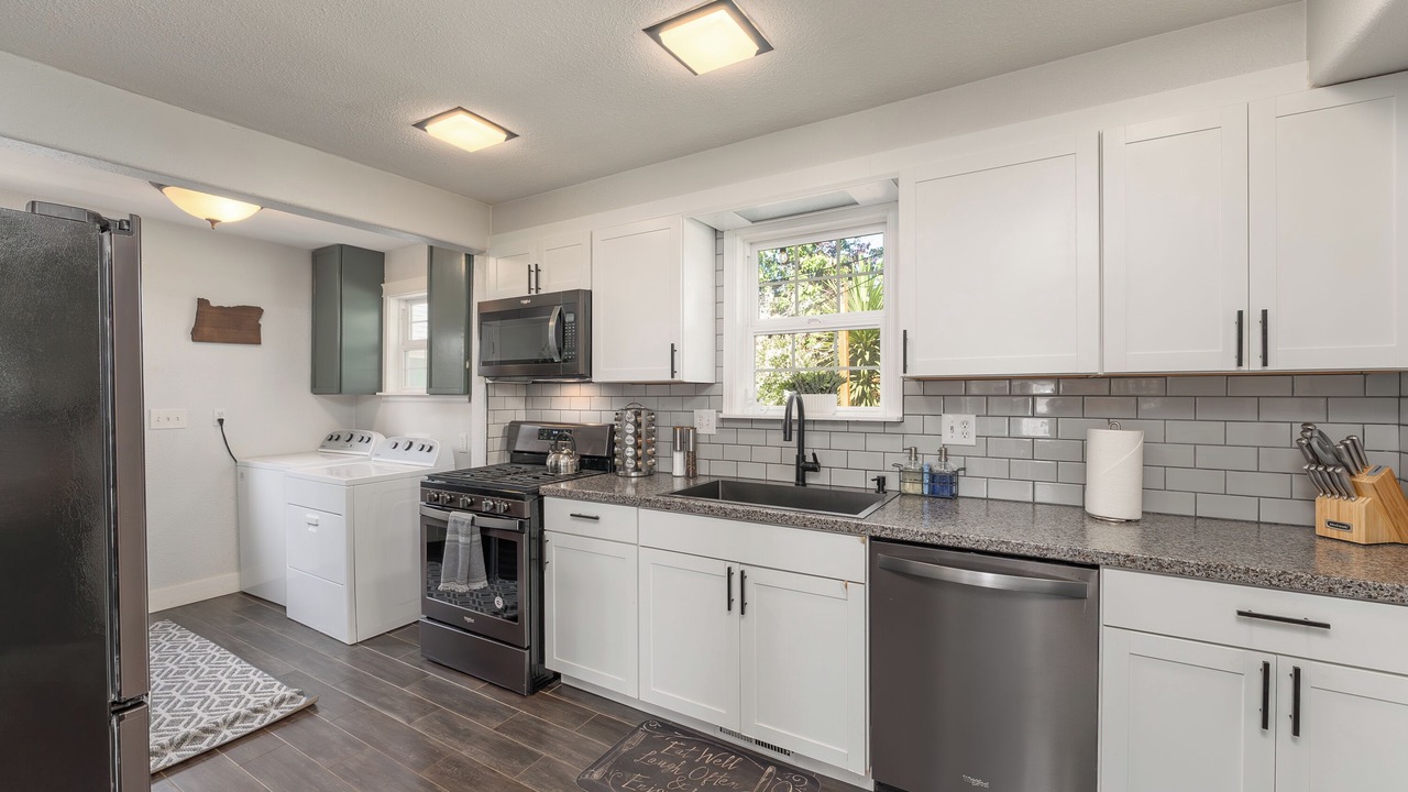 Photo of Kitchen in Roseburg