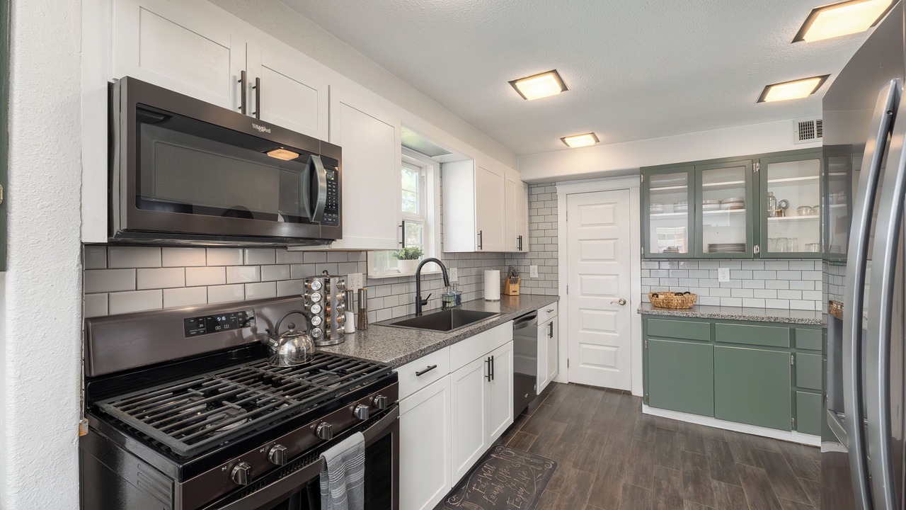 Photo of Kitchen in Roseburg