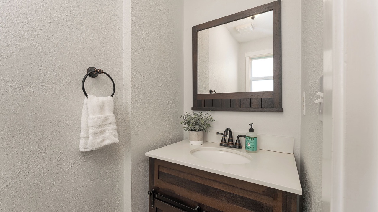 Photo of Bathroom in Roseburg