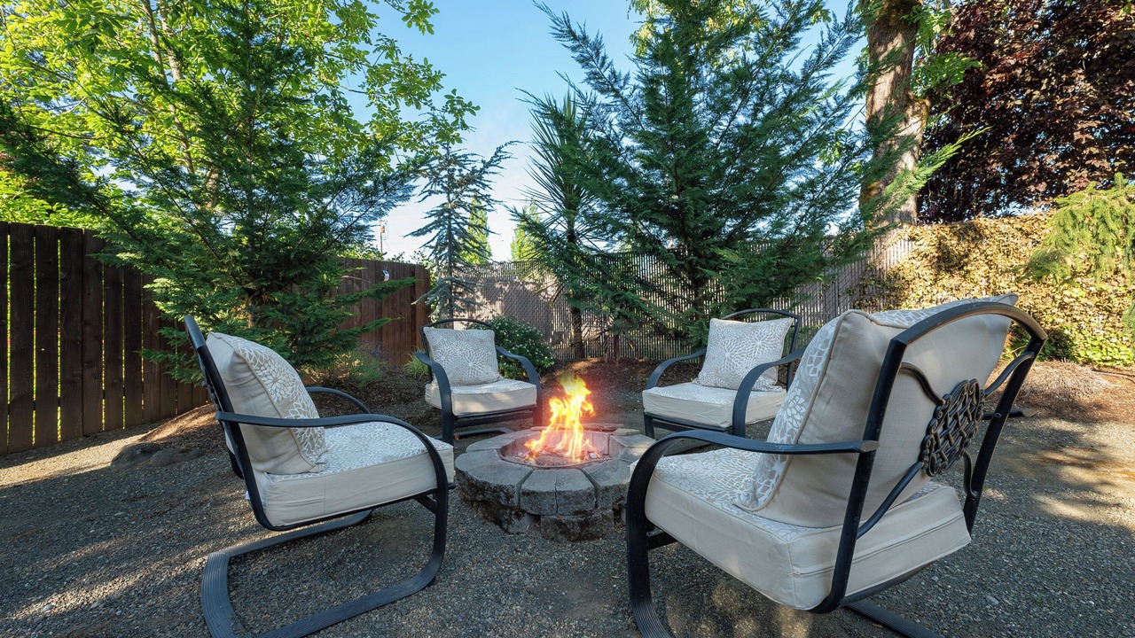 Photo of Outdoor in Roseburg