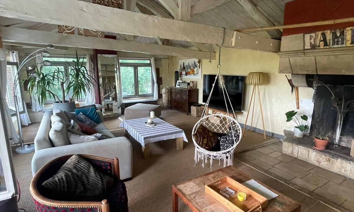 Photo of Livingroom in Pavie