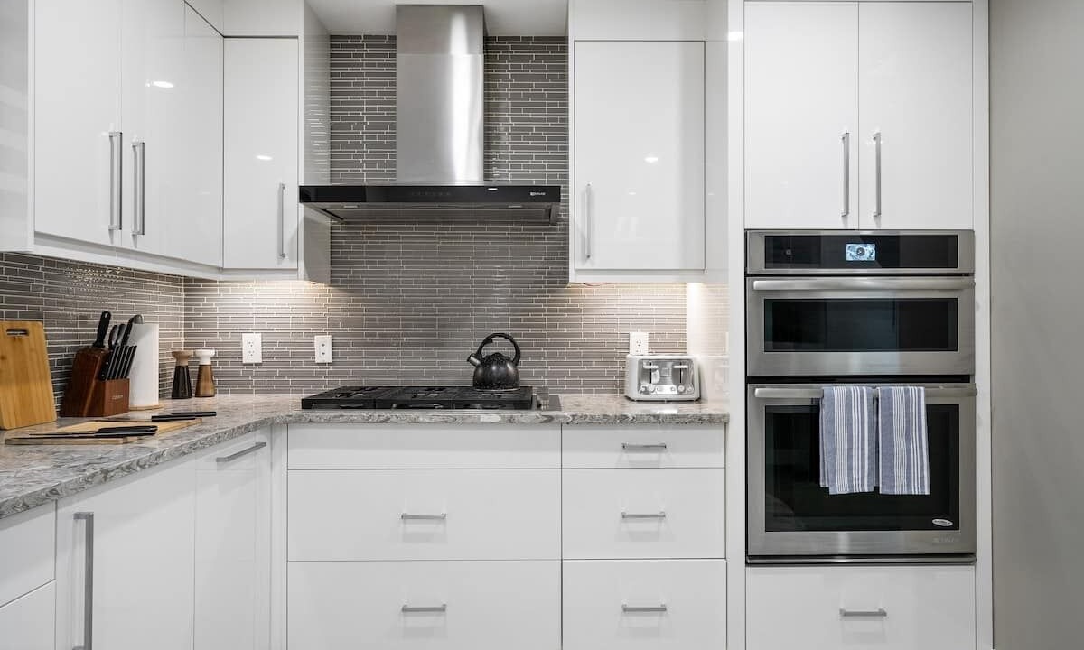 Photo of Kitchen in Lower Mount Royal