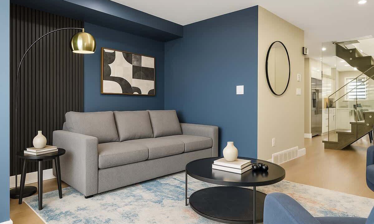 Photo of Livingroom in Lower Mount Royal