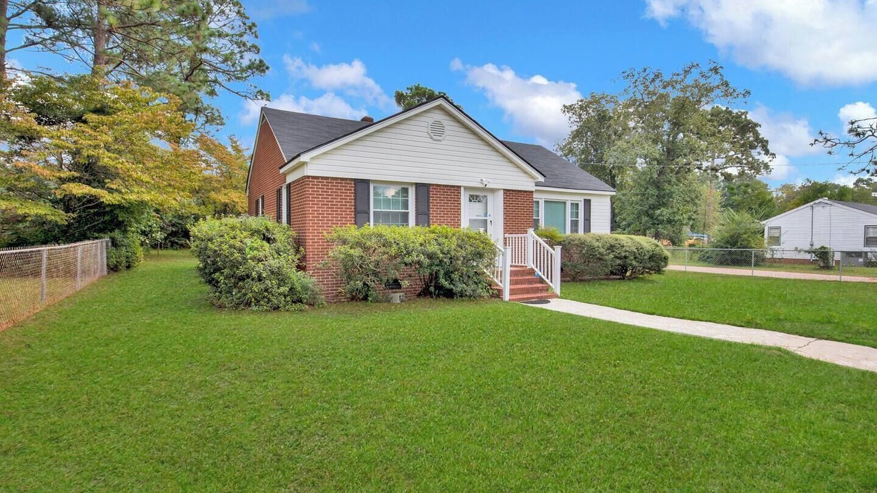 Photo of Outdoor in Fayetteville