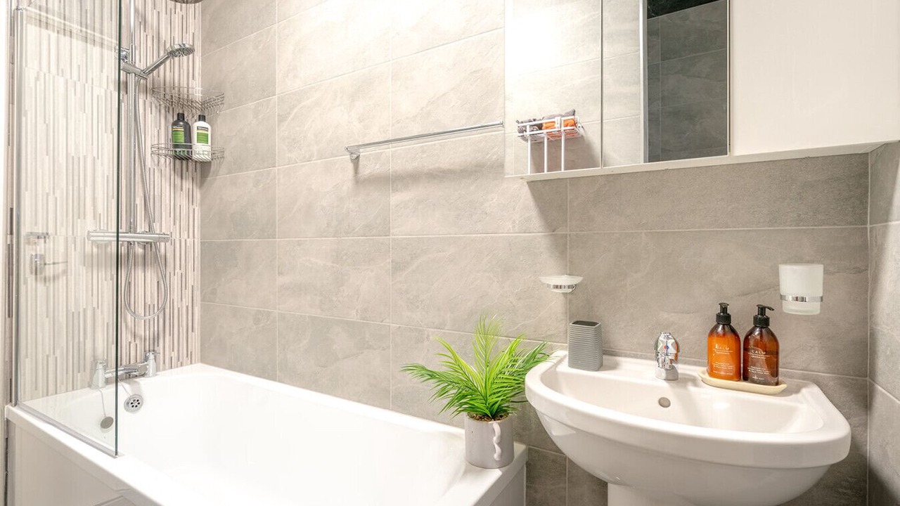 Photo of Bathroom in Brierfield