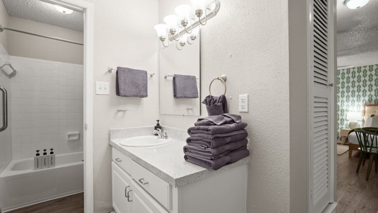 Photo of Bathroom in Brentwood