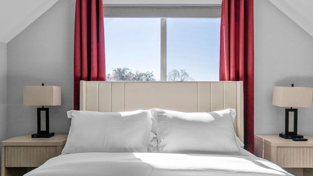 Photo of Bedroom in University Hills and Windsor Park