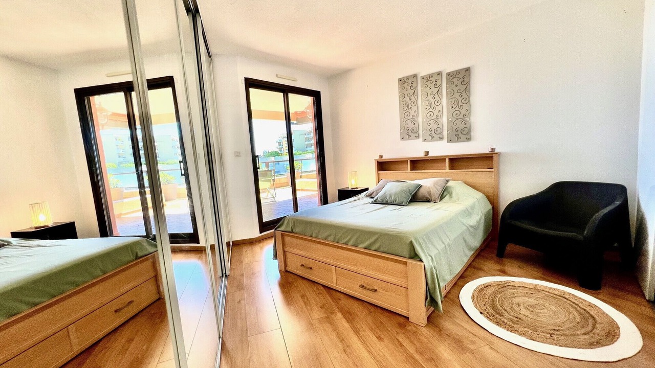 Photo of Bedroom in Fabron