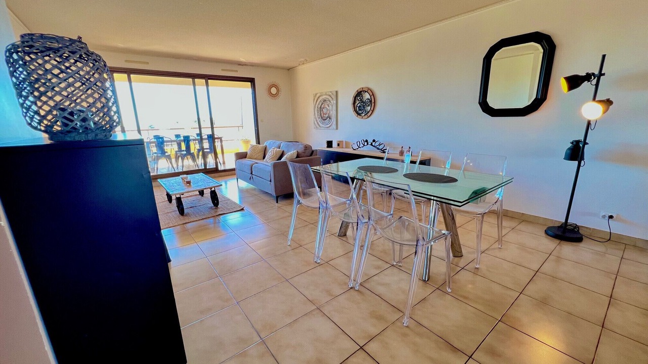 Photo of Others in Fabron