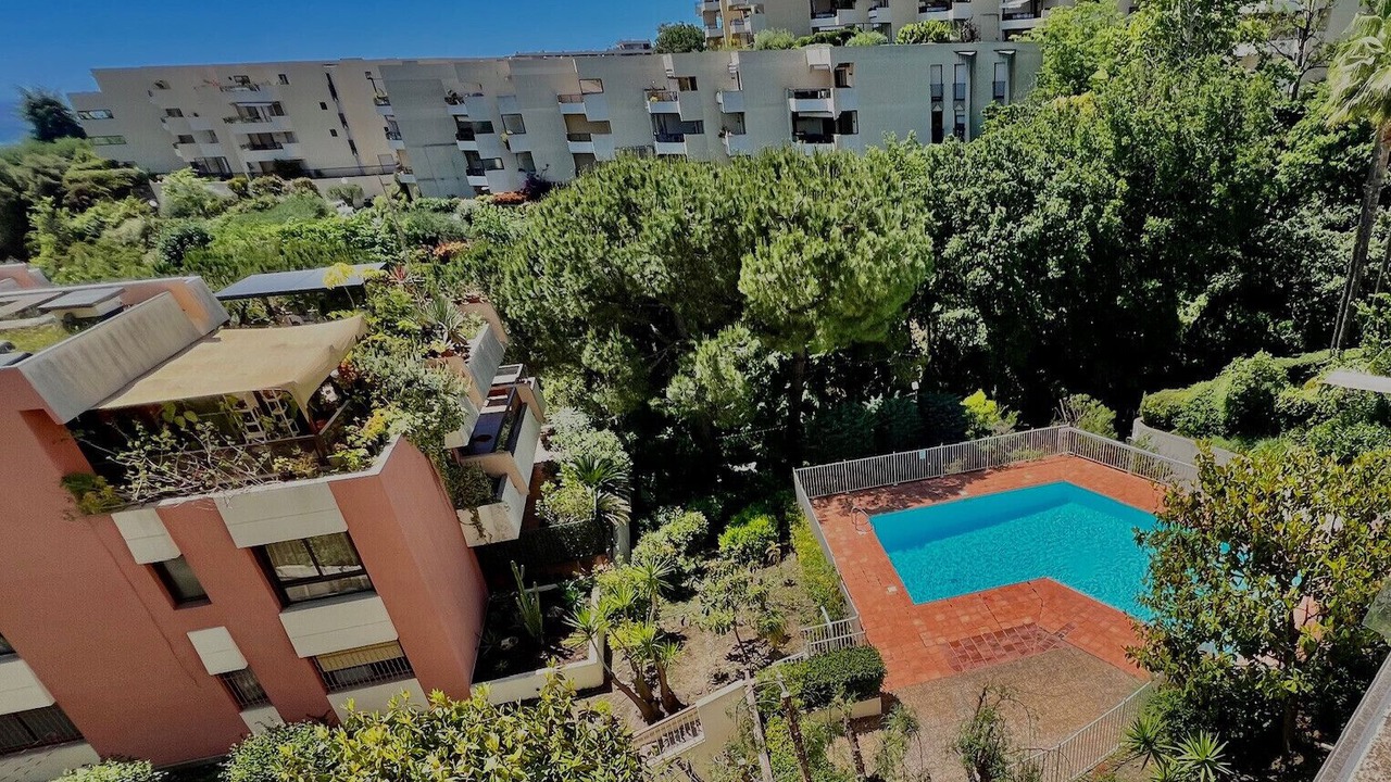 Photo of Outdoor in Fabron